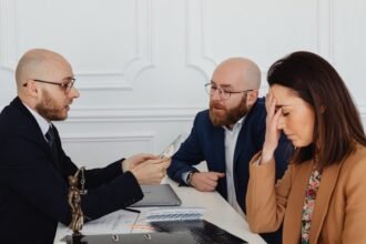 How To Choose A Divorce Lawyer: How to Pick the Right One - Divorce - divorce guidance and family law support