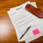 How to Choose Pro Se Divorce Without Guessing - How-To Guides - divorce guidance and family law support